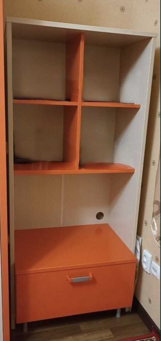 Продам шкафы 2 штуки
