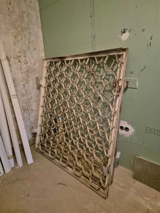 Продам металлические решетки