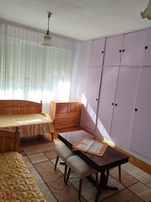 Дава се под наем Едностаен апартамент в с. Българчево, Област Благоевград - 46 кв.м за 229.5 € - Снимка #2