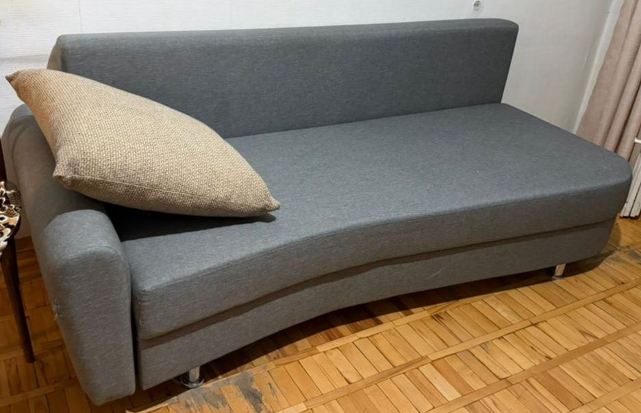 Диван кровать. Компактный и удобный