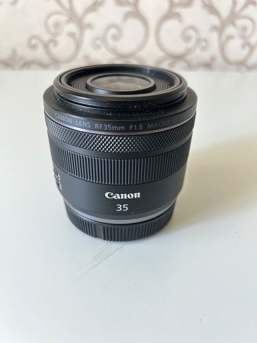 Обьектив Rf 35mm 1.8F