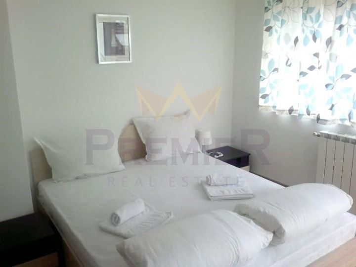 Продава се Четиристаен апартамент в София, Център - 115 кв.м за 3305 €/кв.м - Снимка #3