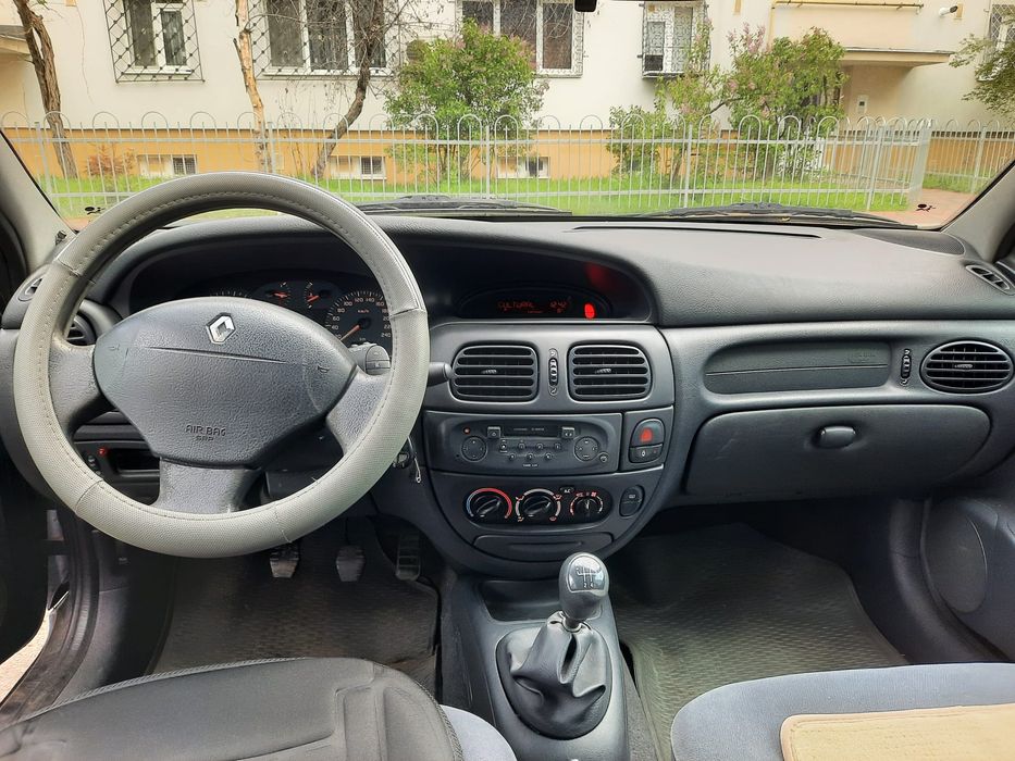 Renault Megane 1.6 16V