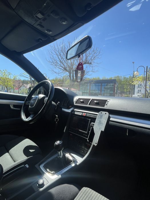 Audi A4 B7 2.0 TDI 170CP – Întreținută, investiții recente, fără fum