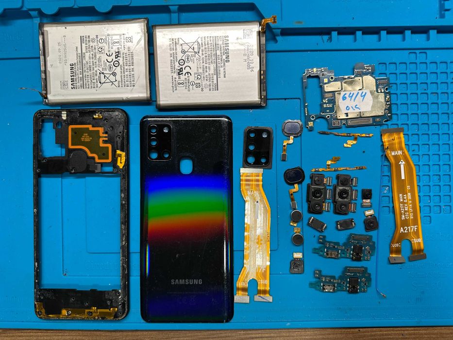 Samsung Galaxy A21s на части
