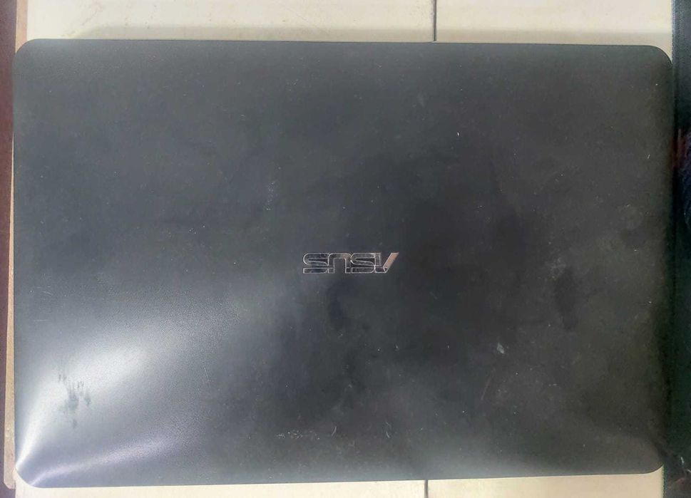 Продам ноутбук ASUS X555L