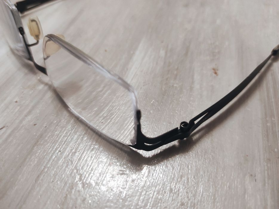 Титаниева диоптрична рамка унисекс