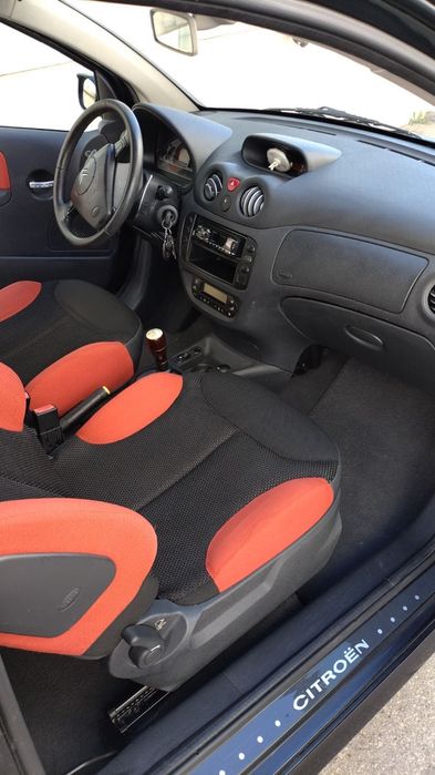 Продавам Citroen C2, подарък 4 летни гуми