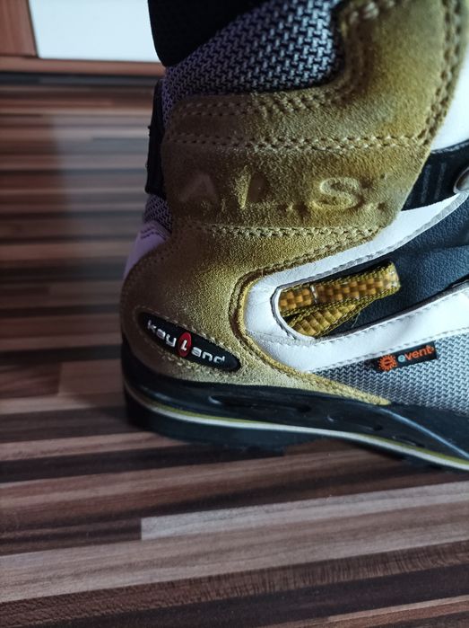 Туристически обувки Kayland