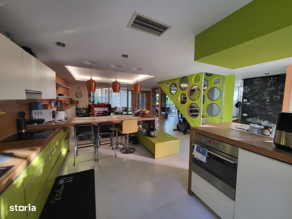 Casa P+1 În Baloțești – Lângă Pădure, Cramă, Beci Și Curte Amenajată