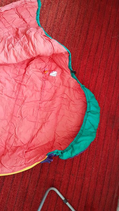 Продавам спални чували