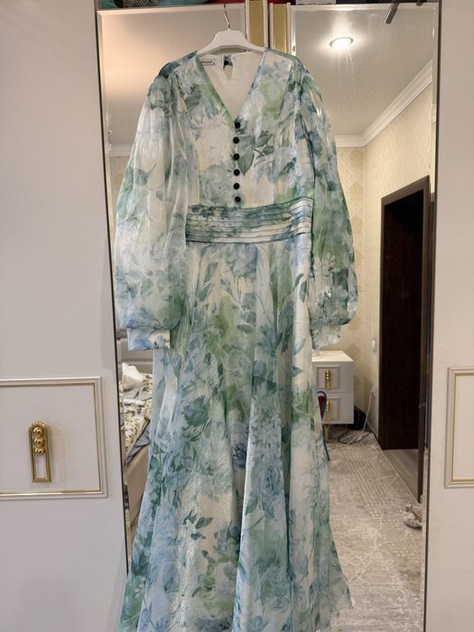 Женское платье, Турция