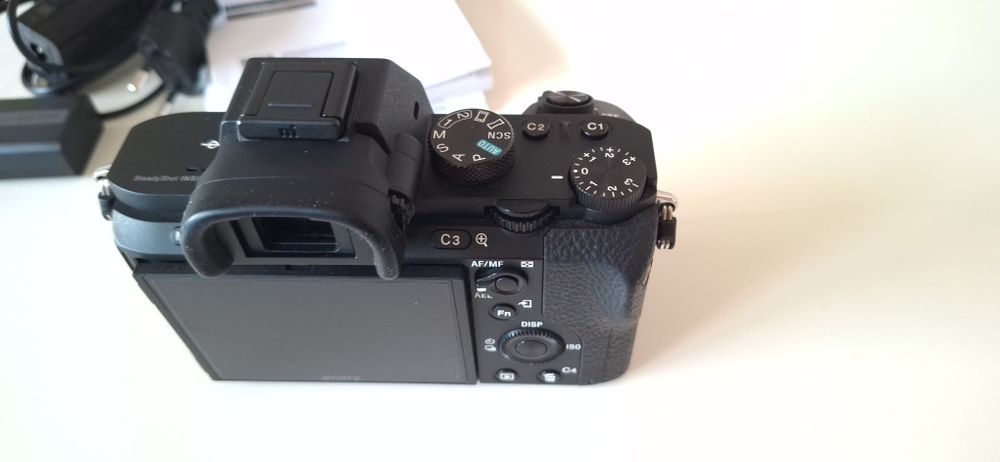Sony A7 II                    .