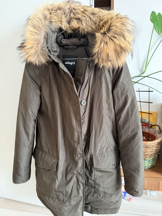 Geaca de iarna din puf cu guler din blana naturala, brand italienesc