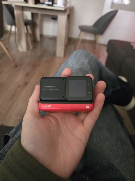 Чисто нова Insta 360 one rs модулна екшън камера