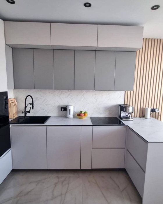 Oshxona mebeli hi tech uslubida