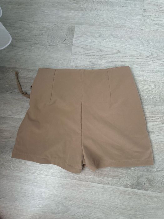Къси панталони и пола панталон размер S