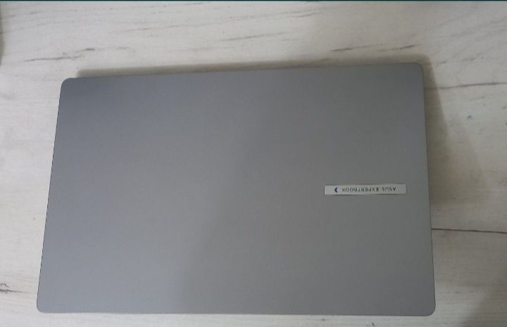 Asus ExpertBook | Ryzen 5-7535HS (6 yadro) | 8GB DDR5 | Karobka bor