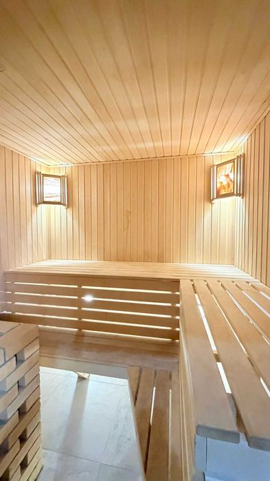 Баня в центре города.