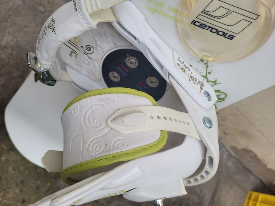 Snowboard  dama 151 cm