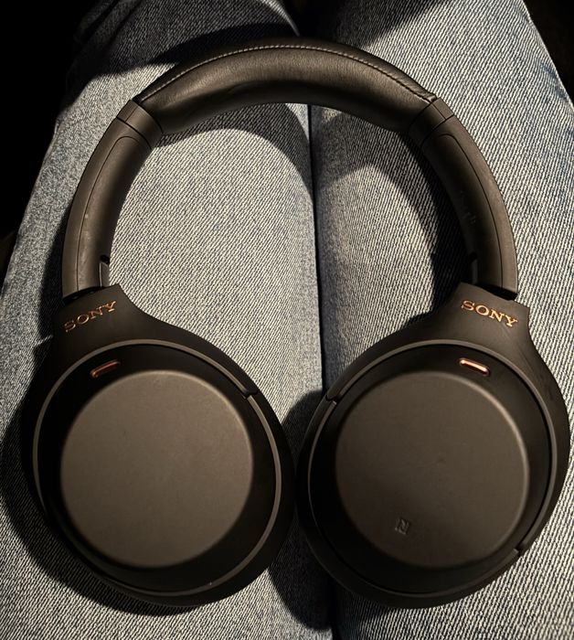 Sony-WH-1000XM4.