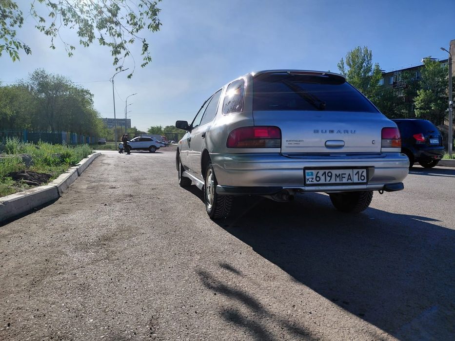 Продам  subaru  impreza