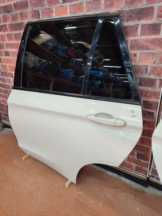 Usa portiera stanga dreapta spate Bmw X5 F15