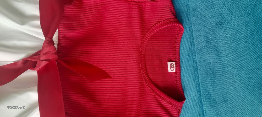 Продаётся платье на девочку