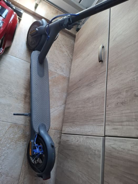 Trotineta ca nouă xiaomi scuter3 motor 300w