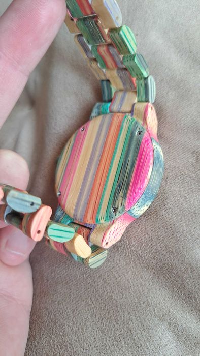 Ceas din lemn de bambus