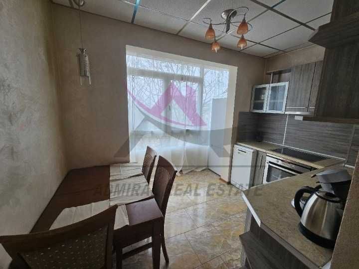 Дава се под наем Тристаен апартамент в Варна, Чайка - 65 кв.м за 648.21 € - Снимка #3