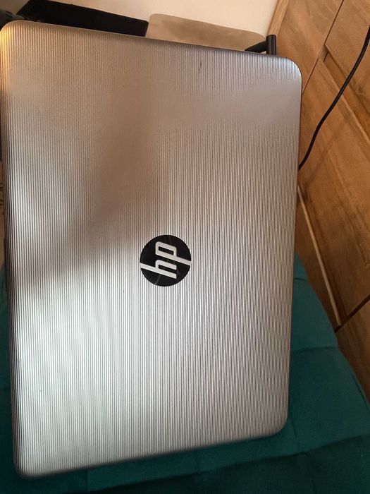 Laptop Hp 14" Fullhd  Intel PEntium 128gb ssd  nvme , 4 gb Ram