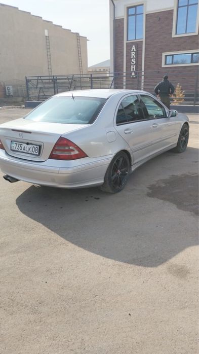 Продаю Mercedes-Benz C-Class W203
