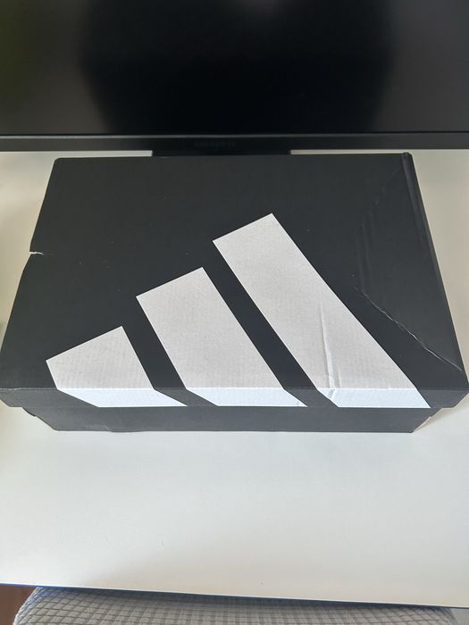 Ghete de fotbal Adidas F50 pro marimea 44