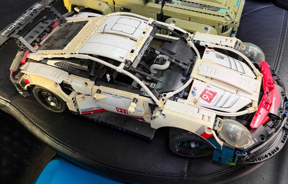 Продам оригинальное lego tecnic