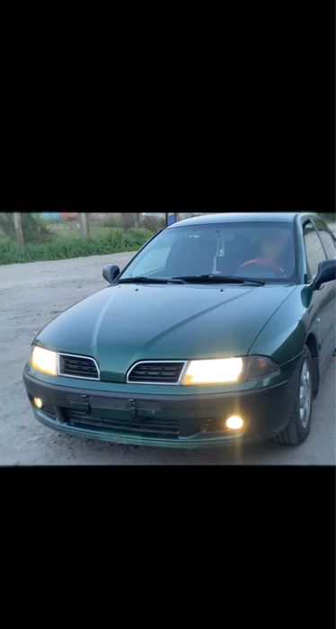Mitsubishi Carisma