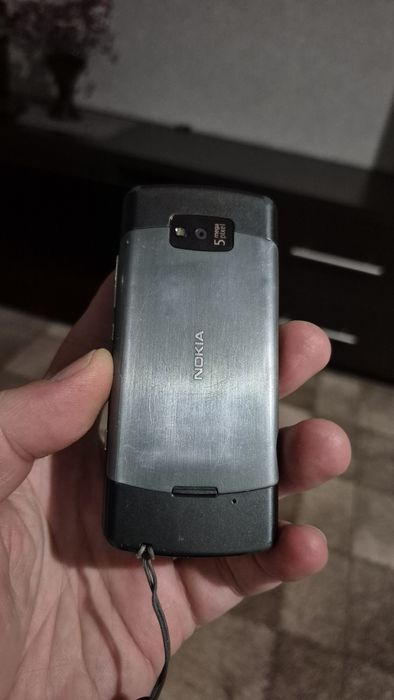 Нокия 700 black б/у