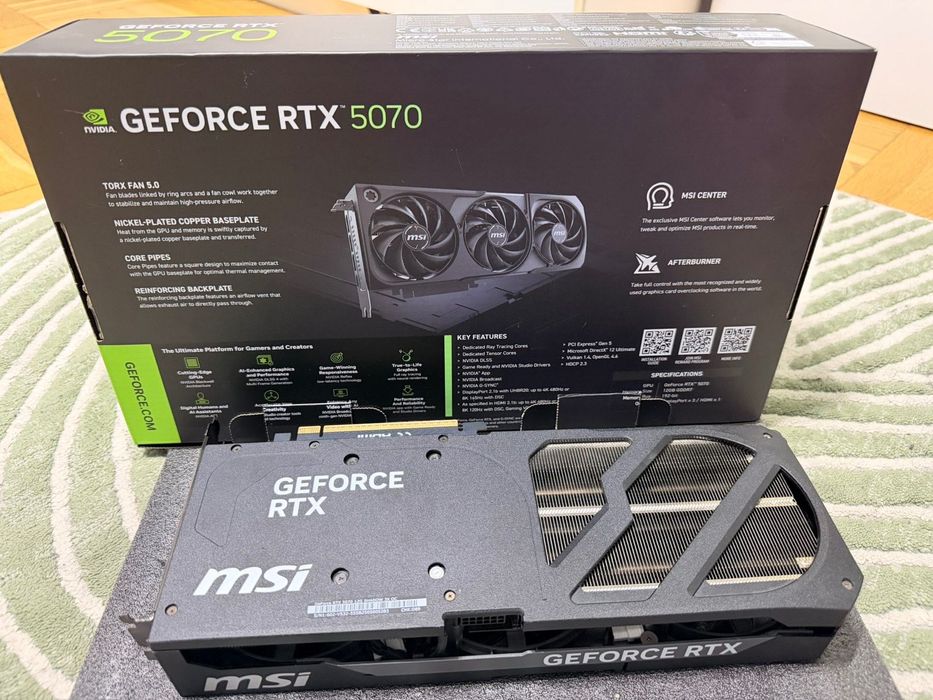 GeForce RTX™ 5070 12G SHADOW 3X OC