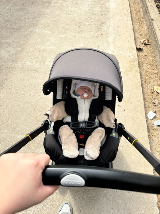 Коляска автолюлька