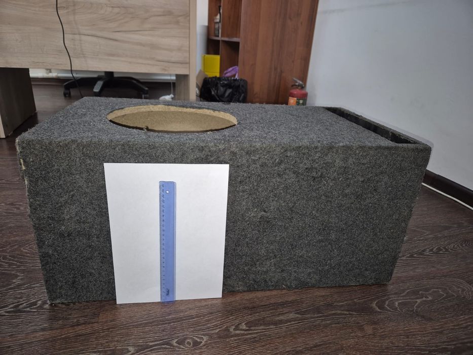 Короб под сабвуфер