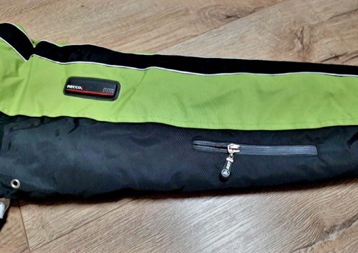 Geaca ski AST cu sistem RECCO