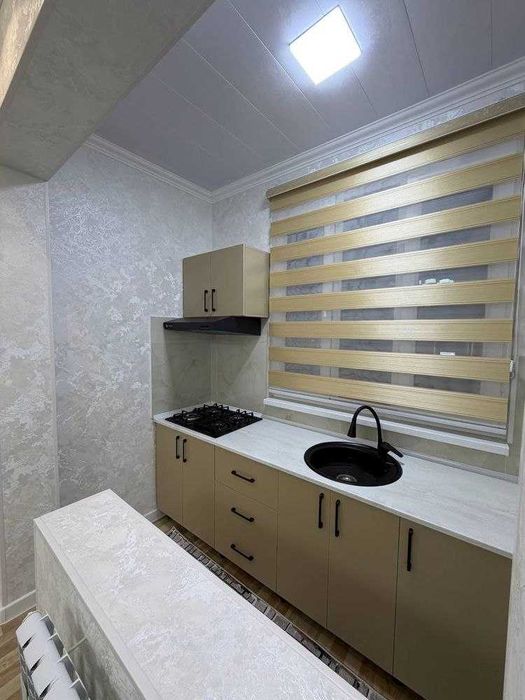 ПРОДАЕТСЯ 2/3/4 Вторичка Авиасозлар 4 Дворец Лисунова Рынок Кадышева