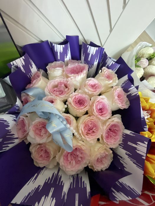 Ароматные розы лучи