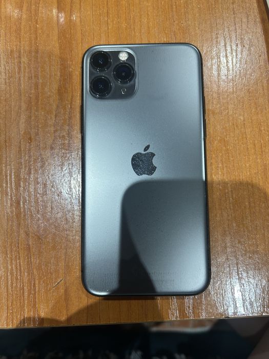 Iphone използван, всичко работи!