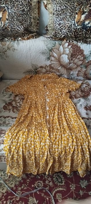 Отдам пакет вещей