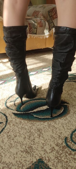 Кожаные демисезонные сапоги