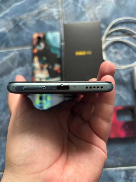 Xiaomi POCO F3, син цвят, 8gb ram/ 256GB памет