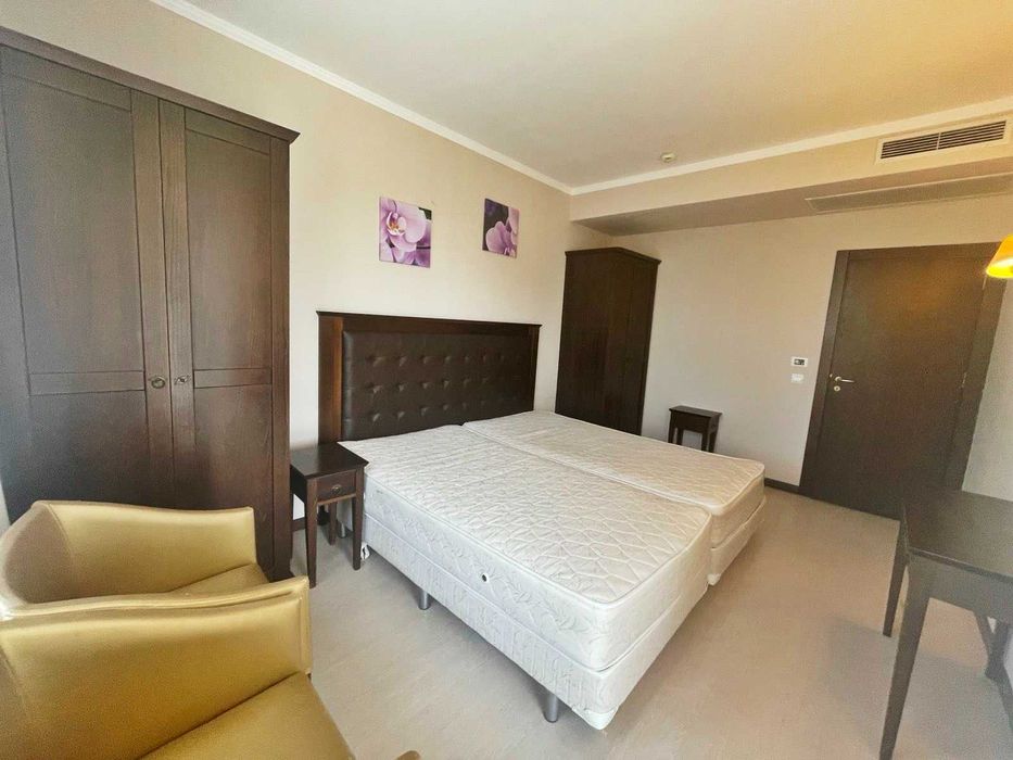 Продава се Двустаен апартамент в к.к. Слънчев бряг - 70 кв.м за 958 €/кв.м - Снимка #8