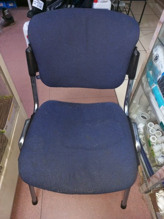 Продам стул  офисный