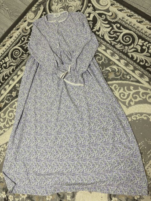 Женская платье обувь